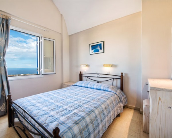 FAMILY ROOM WITH BALCONY